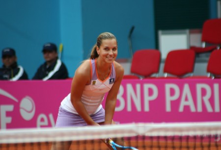 fedcup1_a93723e51ba6f25d18db8c292d6508eb.jpg